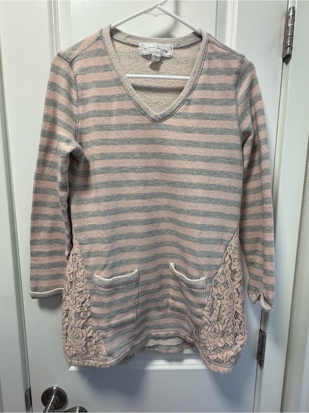 French Laundry Striped V-Neck Tunic in Pink and Gray size M